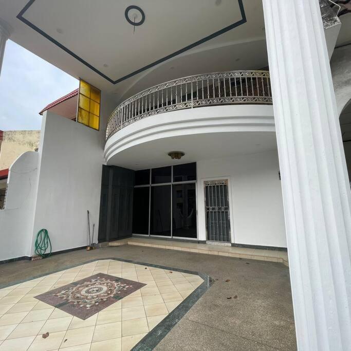 Pangsapuri Cozythemed 11 Pax Batucaves Publika Mitec Pwtc