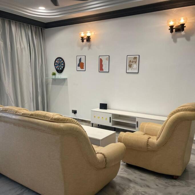 Pangsapuri Cozythemed 11 Pax Batucaves Publika Mitec Pwtc