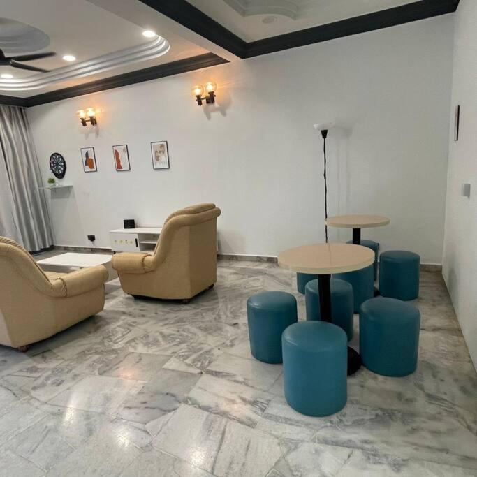 Pangsapuri Cozythemed 11 Pax Batucaves Publika Mitec Pwtc Kuala Lumpur